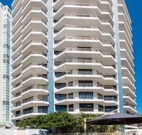 Carrington Court - Surfers Gold Coast
