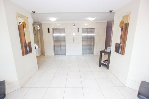 Carrington Court - Surfers Gold Coast 38