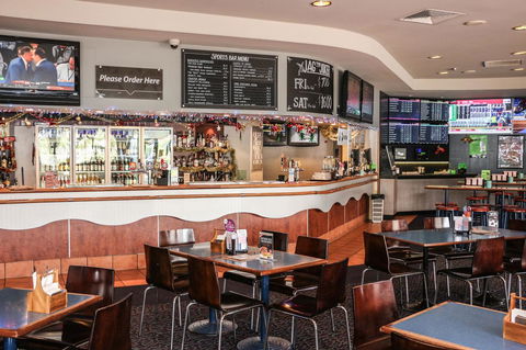 Salisbury Hotel Motel - Surfers Gold Coast 29