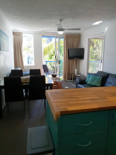 Surfers Beach Resort 2 - Surfers Gold Coast 29