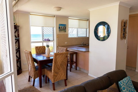 Crystal Beachfront Apartments - Surfers Gold Coast 15