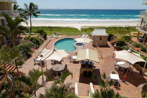 Crystal Beachfront Apartments - Surfers Gold Coast 36