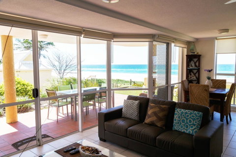 Crystal Beachfront Apartments - Surfers Gold Coast 13