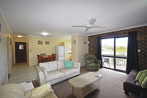 Sands Court On Boyd - Surfers Gold Coast 10
