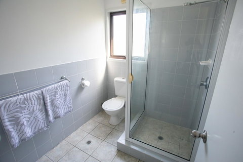 Point Break Beach House - Surfers Gold Coast 12