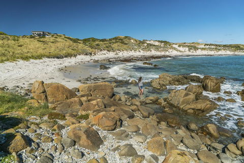 Porky Beach Retreat - King Island Escapes - Surfers Gold Coast 13