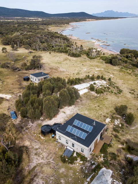 Sawyers Bay Shacks - Surfers Gold Coast 7