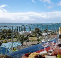 'Baylife Villa' 4a Warruga St - Large home with WIFI Netflix Aircon Linen  Spectacular Views - Surfers Gold Coast