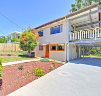'Beach Break 2' 2/10 Lionel St - downstairs unit with Aircon - Surfers Gold Coast