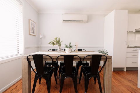 'Comfy & Cosy' - Close To Hospital, Cadia And Early Riser CafÃ© - Surfers Gold Coast 3