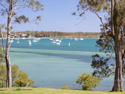 'Corlette Waterfront', 2/44 Danalene Parade - Waterfront Luxury, WIFI, Aircon, Boat Parking - Surfers Gold Coast 0