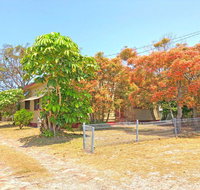 'Daves Place' 27 Rigney St - Holiday house with WIFI Aircon  Boat Parking - Surfers Gold Coast