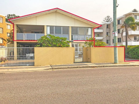 'Mooring Two Upstairs', 23 Shoal Bay Rd - Stunning Views, WIFI, Air Conditioning And Boat Parking - Surfers Gold Coast 0
