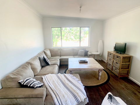 'The Wattles' - True Country Escape Near Wineries - Borenore - Surfers Gold Coast 2