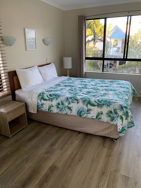 1 Bedroom Unit In 4 Star Tropical Resort In Noosaville - Surfers Gold Coast 0