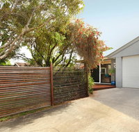1/882 David Low Way Marcoola - 500 Bond Linen included pet friendly - Surfers Gold Coast