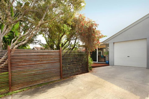 1/882 David Low Way Marcoola - 500 Bond, Linen Included, Pet Friendly - Surfers Gold Coast 0