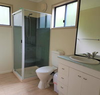 10 Naiad Court -Beach Retreat in the bush - Surfers Gold Coast