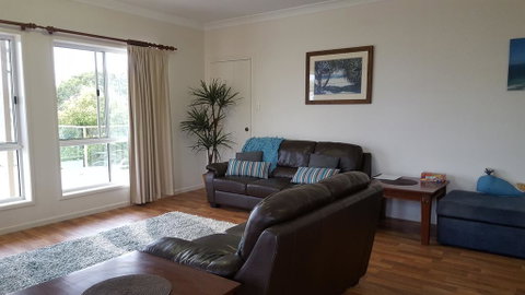 100 Cooloola Drive - Surfers Gold Coast 3