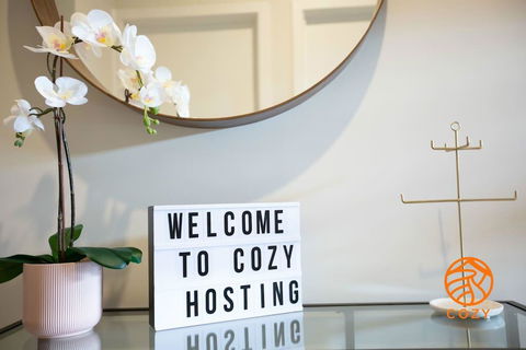 109, Cozy Cranbourne Family House, 5Bed2Bath2Parking - Surfers Gold Coast 1