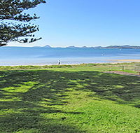 15 'Kanangra' 39 Soldiers Point Road - fantastic unit right on the water - Surfers Gold Coast
