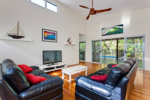 19 Satinwood - Natures Retreat With A Bit Of Sandy Feet - Surfers Gold Coast 1