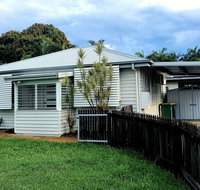 2 bedroom cottage - Surfers Gold Coast