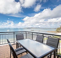 2/137 Soldiers Point Road - luxury unit on the waterfront with aircon and free unlimited Wi Fi - Surfers Gold Coast