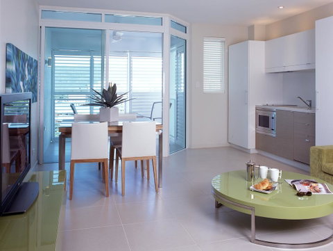 201 Lake Street - Surfers Gold Coast 3
