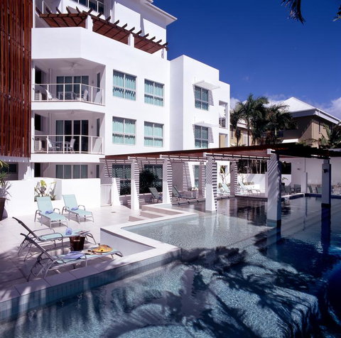 201 Lake Street - Surfers Gold Coast 1
