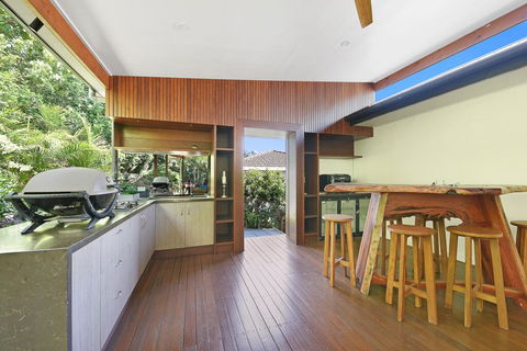250 David Low Way, Peregian Beach - Surfers Gold Coast 0