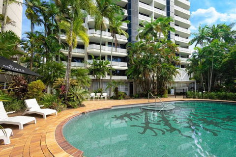 Cairns 1 BR - Stylish Getaway Apartment, Esplanade - Surfers Gold Coast 1