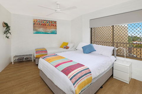 CANAL7-ON THE MOOLOOLABA CANAL! - Surfers Gold Coast 3