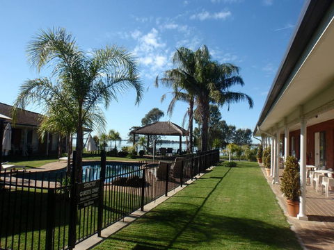 CAPRICORN MOTOR Inn - Surfers Gold Coast 0