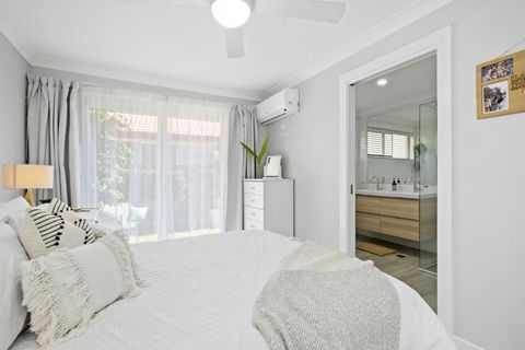 CARAVAN, BOAT & PET Friendly - RIGHT ON THE BORDER - Surfers Gold Coast 3