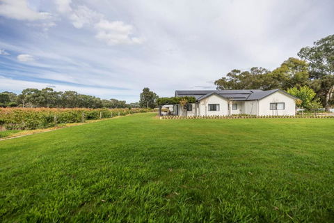 CASALE ESTATE - Surfers Gold Coast 2