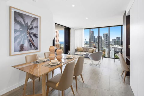 CASSA ENCORE - Luxury Apartments Managed By The Cassa - Surfers Gold Coast 2