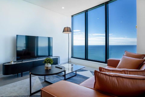 CASSA BEACHFRONT - Breathtaking Oceanview Apartment - Surfers Gold Coast 1