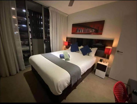 CBD 1BED/POOL/GYM/SAUNA/ - CLOSE TO EVERYTHING! - Surfers Gold Coast 2