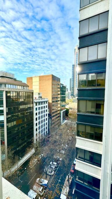 CBD Comfy 2Bedder Walking Distance To CrownComplex - Surfers Gold Coast 4