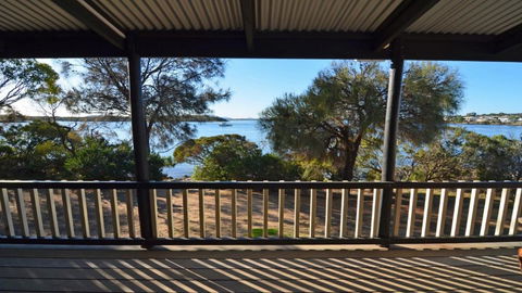 CDC-625 Beach House Incl.rear 2BR Studio - Surfers Gold Coast 0
