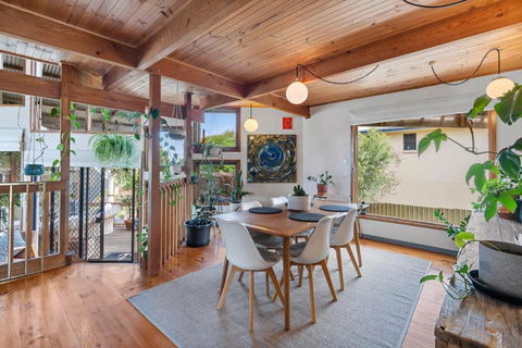CHALET MOMA Port Elliot - BYO Linen - For Lovers Of Different - Surfers Gold Coast 3