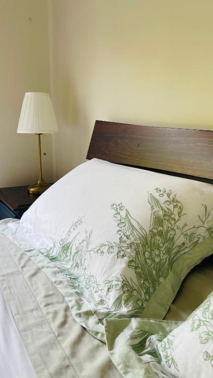 COMFORT QUEEN GARDEN VIEW ROOM MACQUARIE PARK RYDE - Surfers Gold Coast 3
