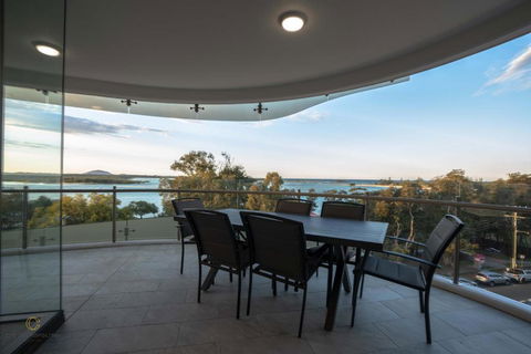 COTTON TREE CORNER@The Cosmopolitan Unit 10509 - Surfers Gold Coast 2