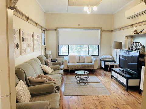 D103 Lemon Tree House - Surfers Gold Coast 4