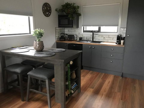 Derwent Mist Villas (Acacia Villa) - Surfers Gold Coast 4