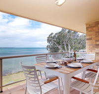 3 'Pelican Sands' 83 Soldiers Point Rd - stunning waterfront unit with magical water views  air conditioning - Surfers Gold Coast