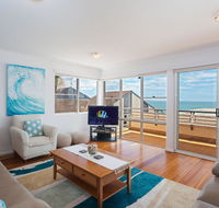 3 'The Clippers' 131 Soldiers Point Road - fabulous waterfront unit - Surfers Gold Coast
