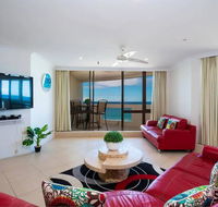 3 Bedroom Apartment - Panoramic Ocean Views - Surfers Gold Coast