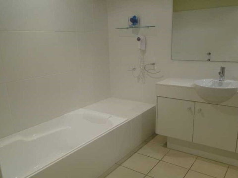 349 'Oaks Pacific Blue' 265 Sandy Point Road - Fantastic Pool - Surfers Gold Coast 2